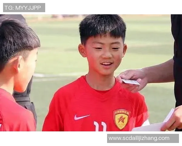 7月3日出生的足球天才盘点 揭秘球场上的星辉之路